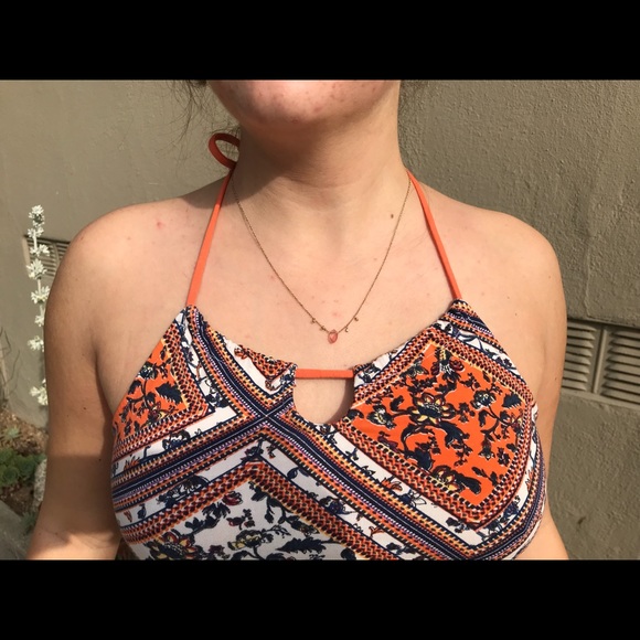Halter Pattern Tank Top - Picture 3 of 3